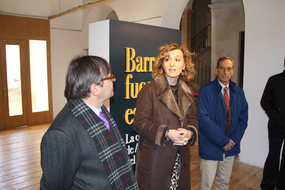 Inaugurada la Exposición “Barro, Fuego y Esmalte. La cerámica de Alcora en el S.XVIII