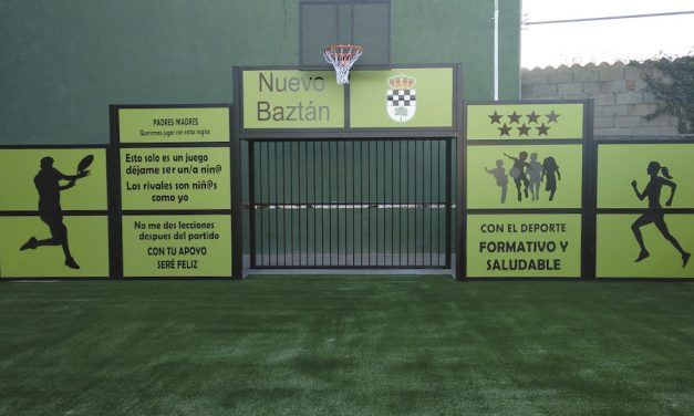 Instalación de nueva pista multideportiva en el Polideportivo Municipal de Nuevo Baztán