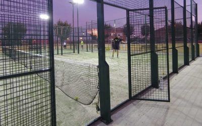 El pádel es un deporte en crecimiento en nuestro municipio