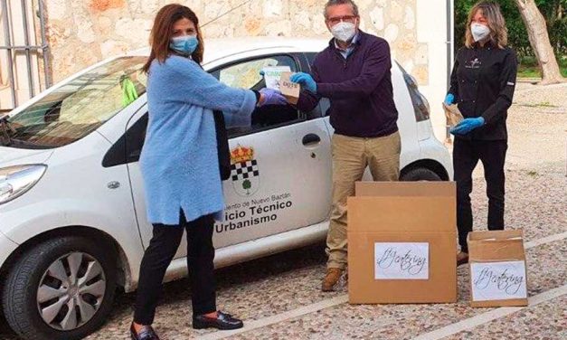 Bonito detalle de la empresa FFG Catering para sesenta familias del Municipio