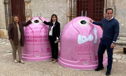 Ecovidrio y el Ayuntamiento presentan la campaña solidaria ‘Recicla vidrio por ellas’