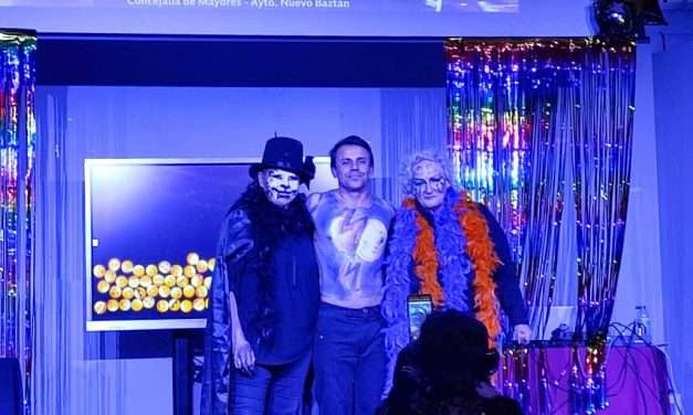 Carnaval para Mayores en el Centro Cultural Valmores